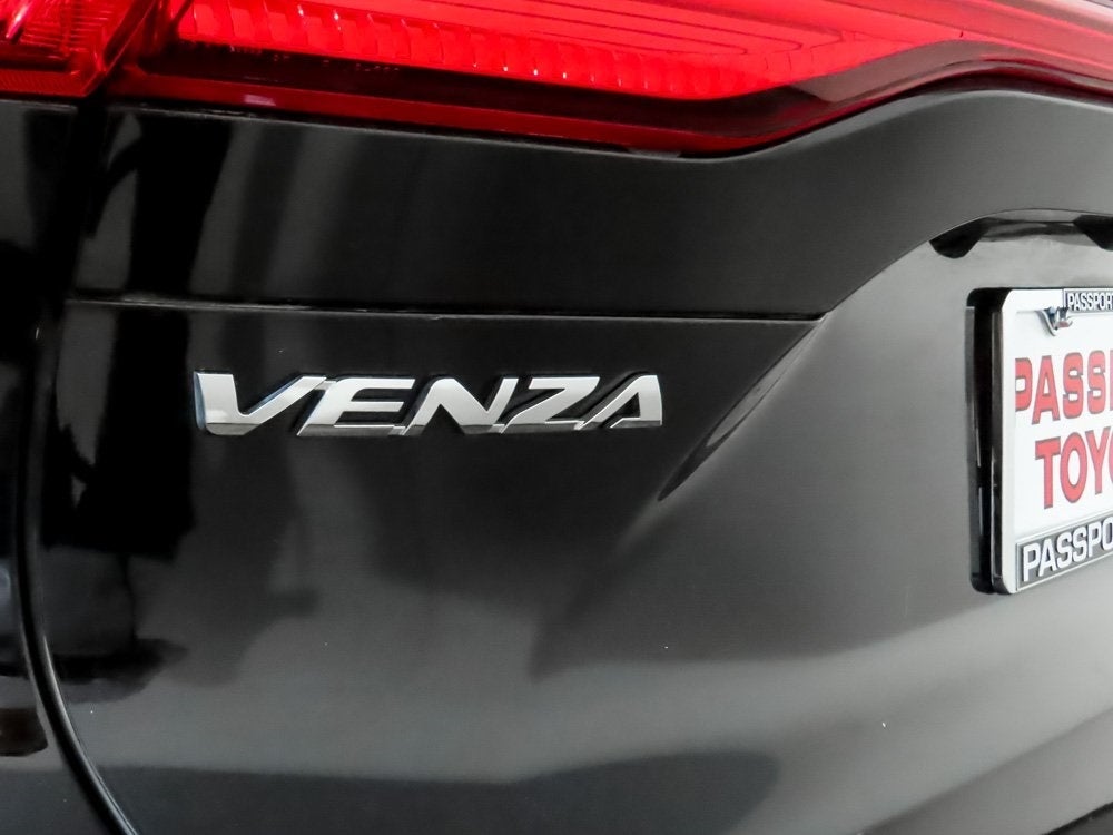 2022 Toyota Venza XLE